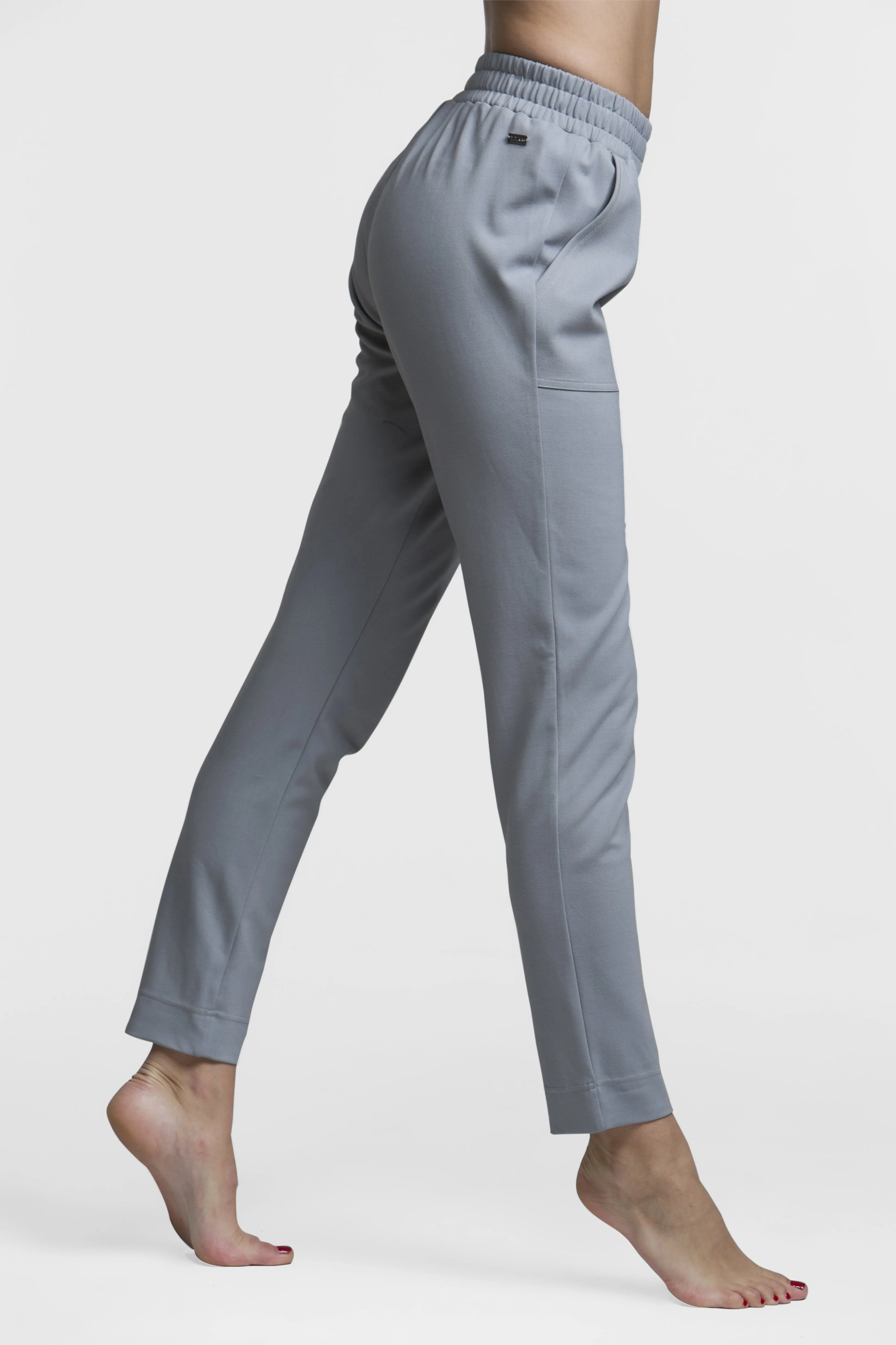 Emilia Joggers