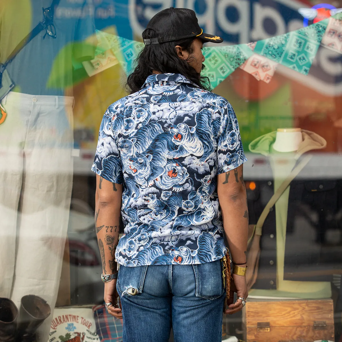Hawaiian Shirt - Ice Tiger