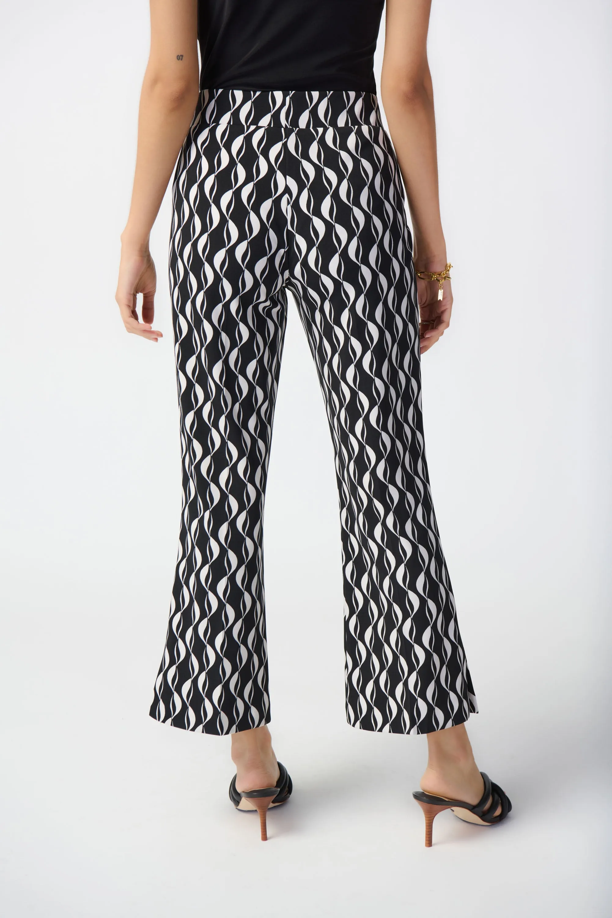 Joseph Ribkoff Geometric Print Silky Knit Pull-On Pants