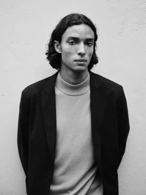 Peak lapel blazer