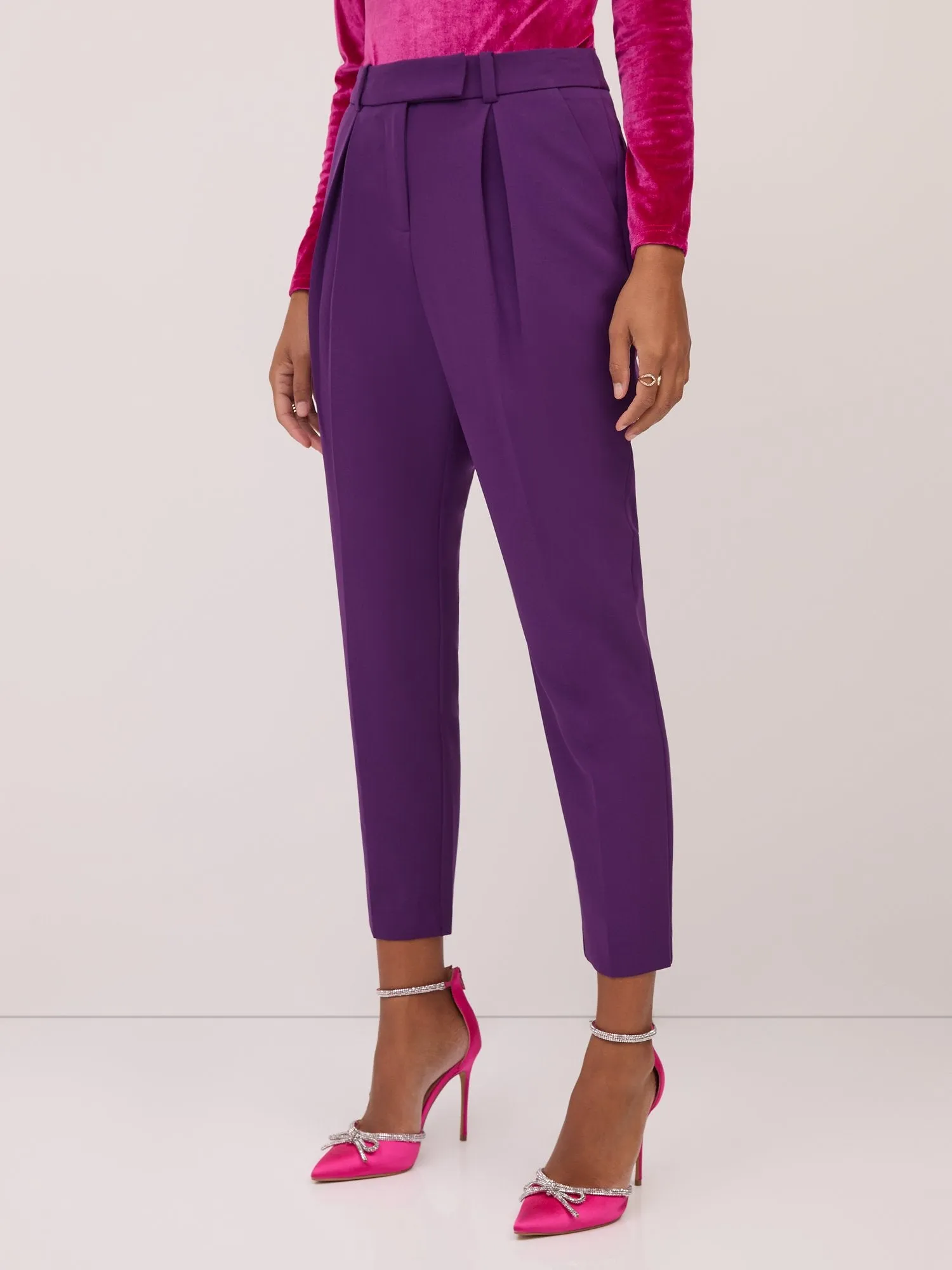 Pintuck Tapered Ankle Pant
